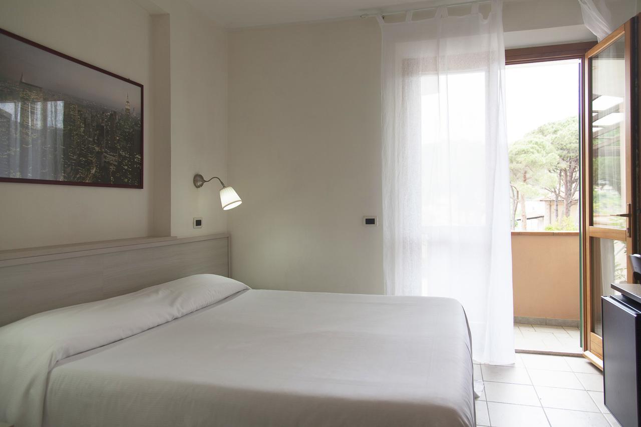 Residence Hotel Villa Mare Portoferraio Εξωτερικό φωτογραφία